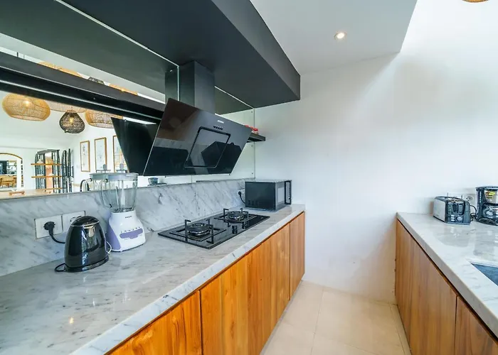 Villa Mellow - Lovely 2 Bdr Close To The In ! *
