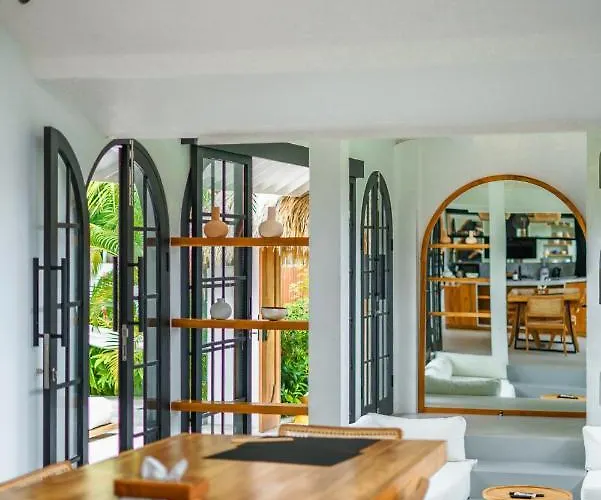 Mellow - Lovely 2 Bdr Close To The In ! *