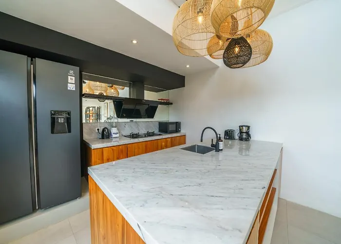 Mellow - Lovely 2 Bdr Close To The In ! *
